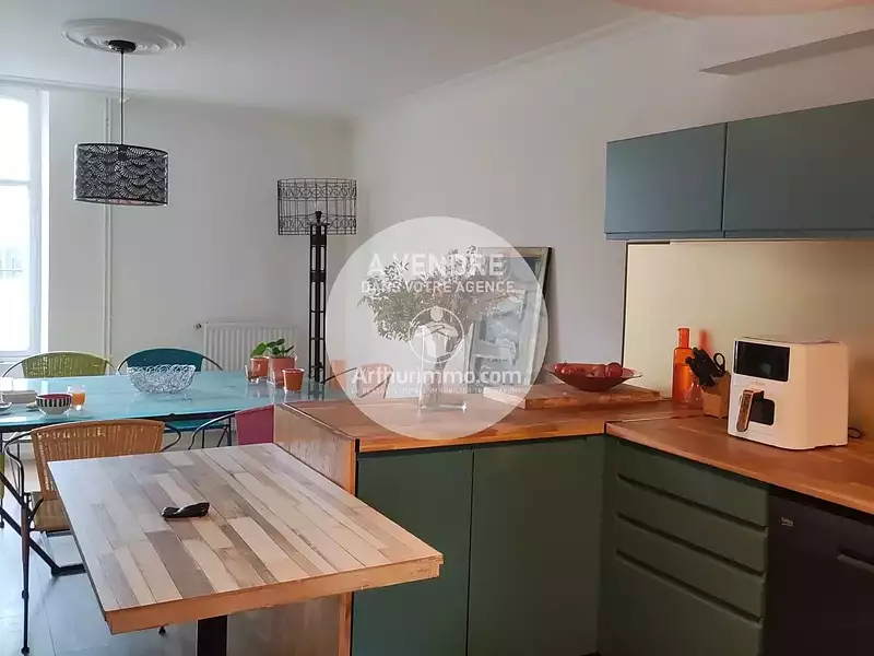 Maison, 200 m²