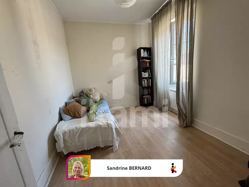 Maison, 227 m²