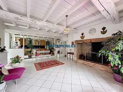 Maison, 325 m²