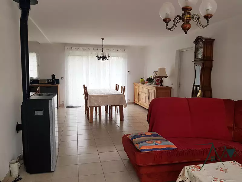 Maison, 175 m²