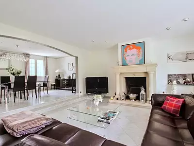 Maison, 180 m²