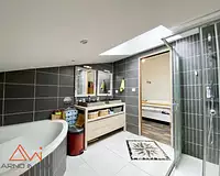 Maison, 227 m²