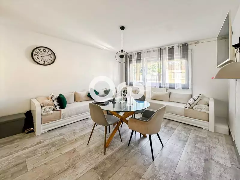 Maison, 99 m²
