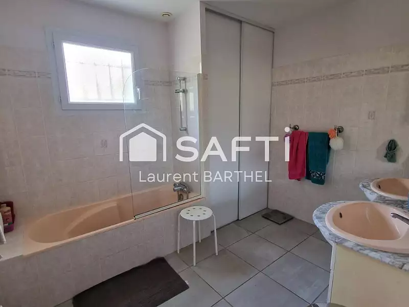 Maison, 112 m²