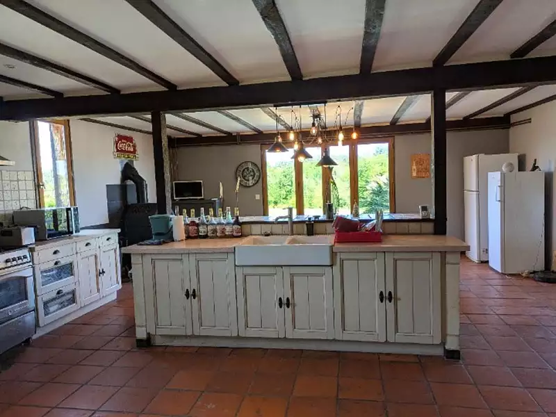 Maison, 900 m²