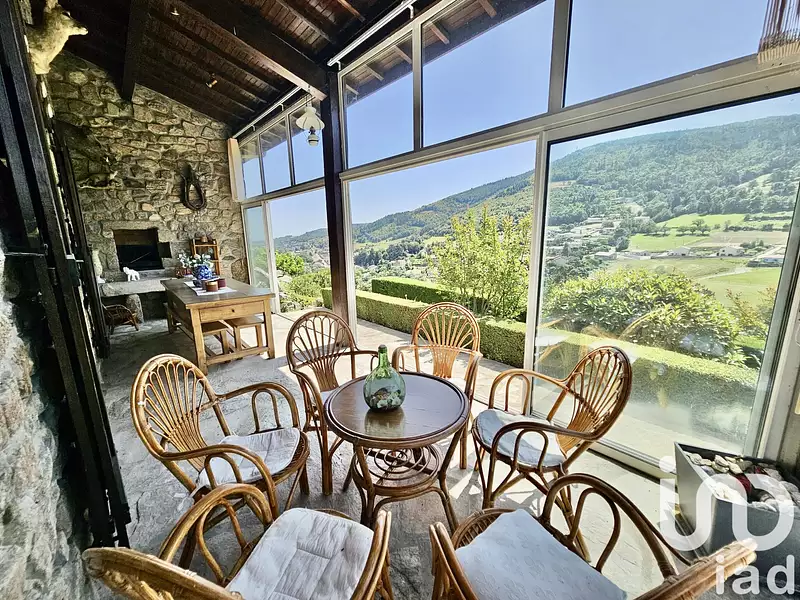 Maison, 186 m²