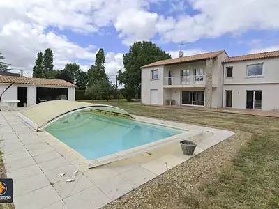 Maison, 236,04 m²