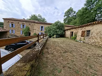 Maison, 225 m²