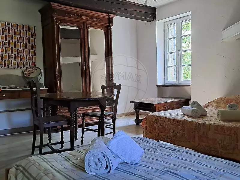 Maison, 780 m²
