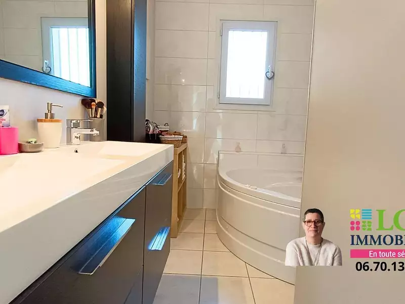 Maison, 201 m²