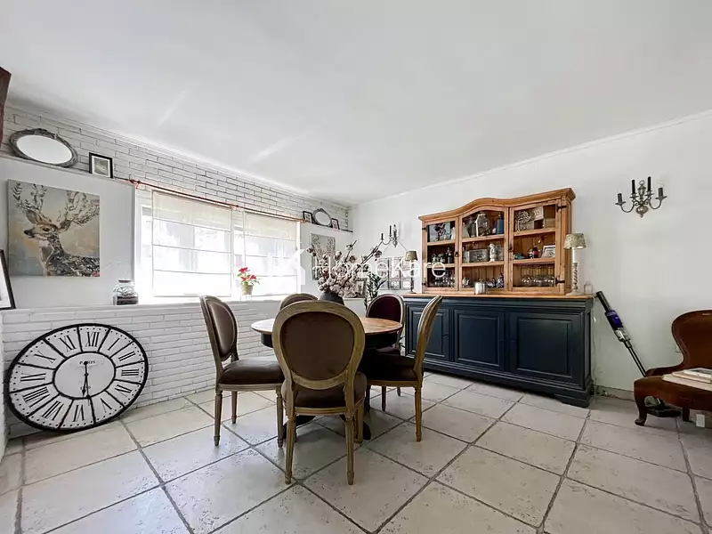 Maison, 165 m²