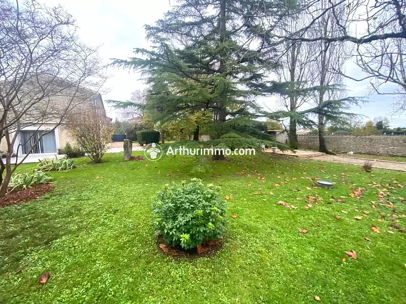Maison, 266 m²
