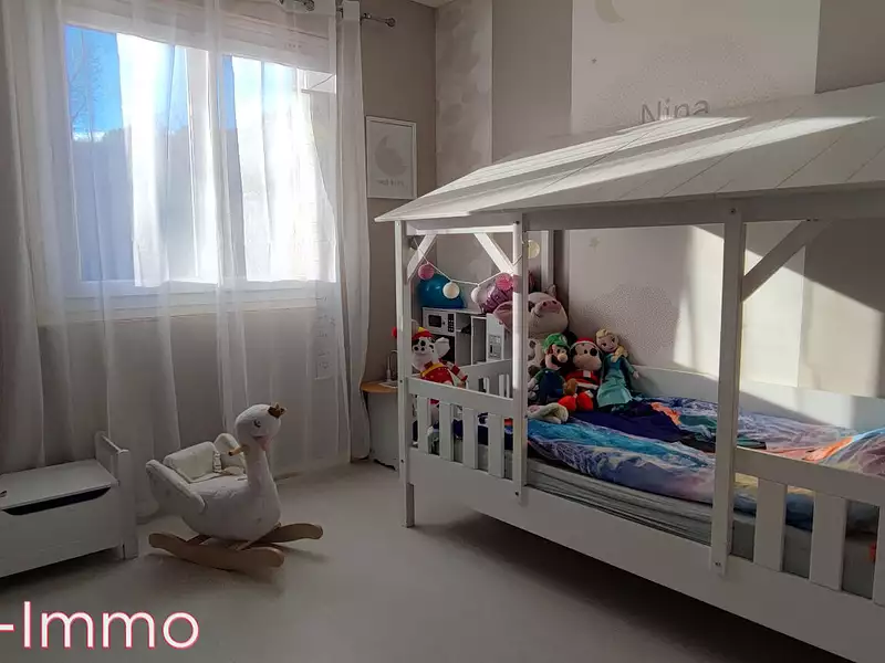 Maison, 170 m²