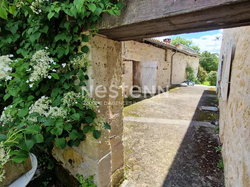 Maison, 282,3 m²