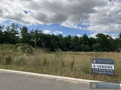 Terrain, 561 m²