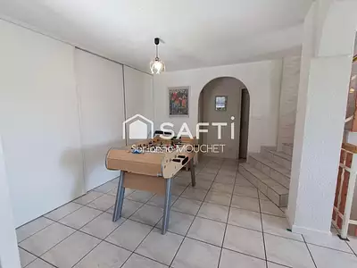 Maison, 200 m²