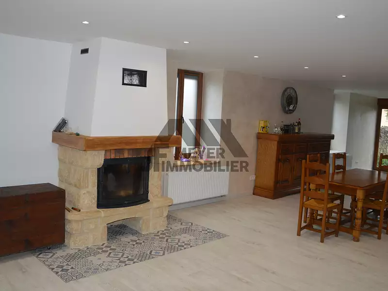 Maison, 200 m²