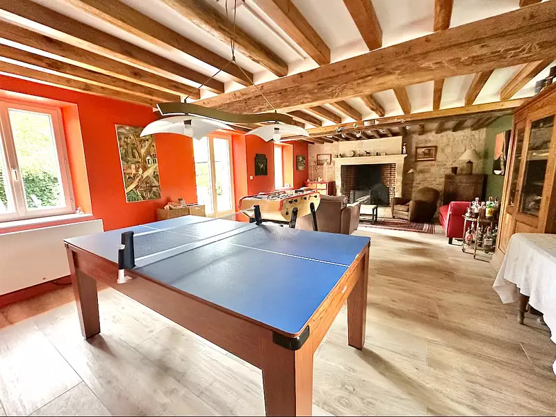 Maison, 225 m²