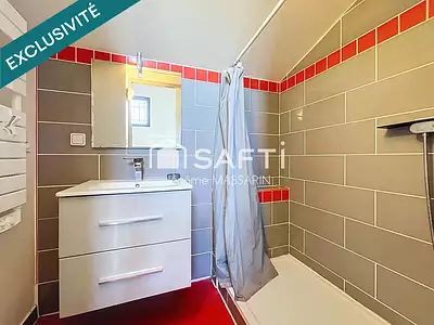 Maison, 205 m²