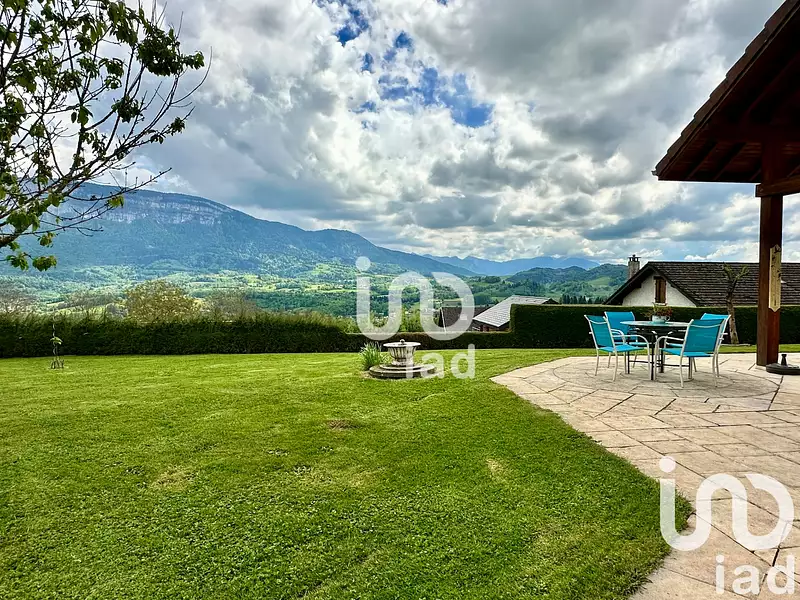 Maison, 248 m²