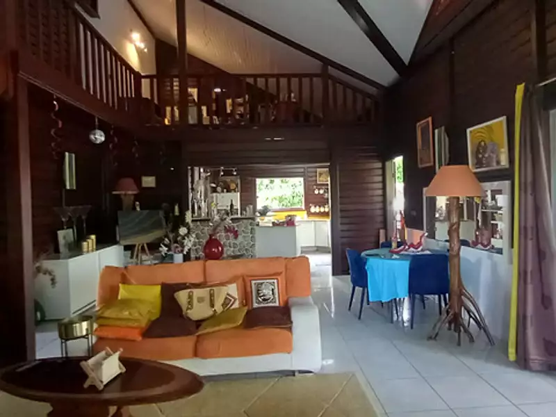Maison, 151 m²