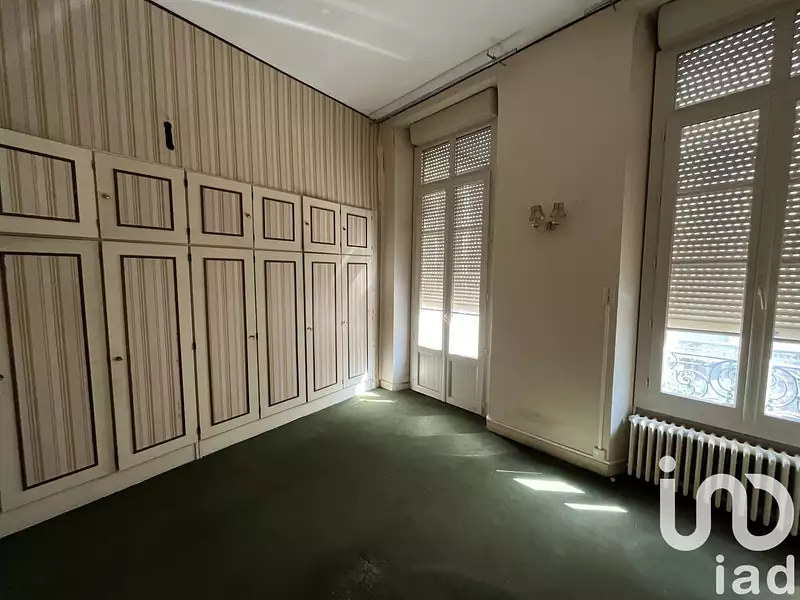 Immeuble, 300 m²