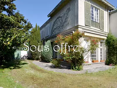 Maison, 177 m²