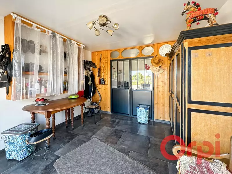 Maison, 266 m²