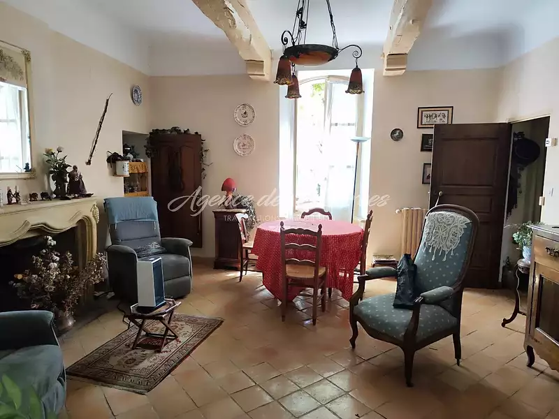 Maison, 267,9 m²
