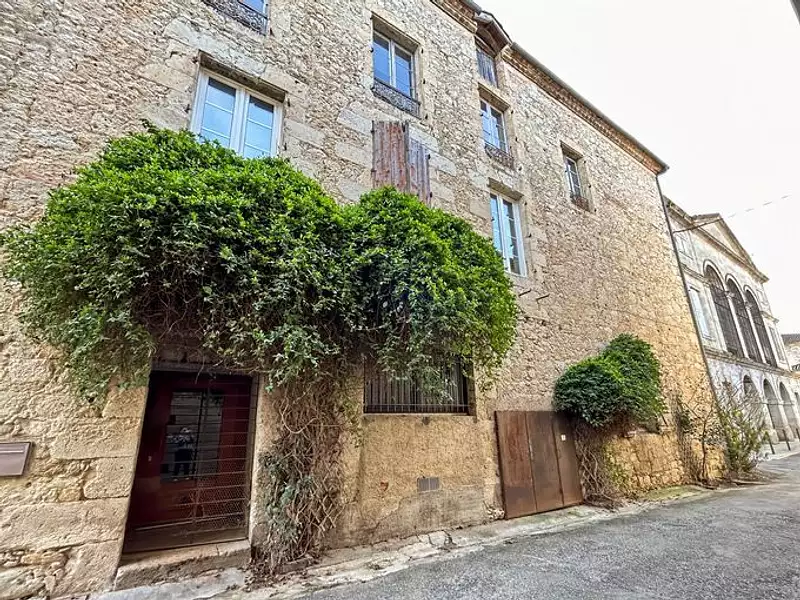 Maison, 330 m²