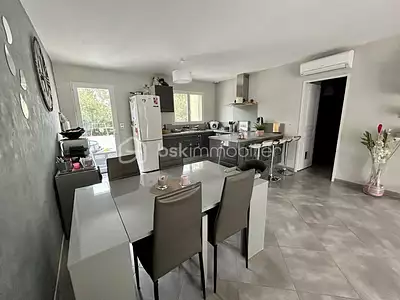 Maison, 116 m²