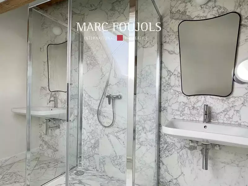 Maison, 400 m²
