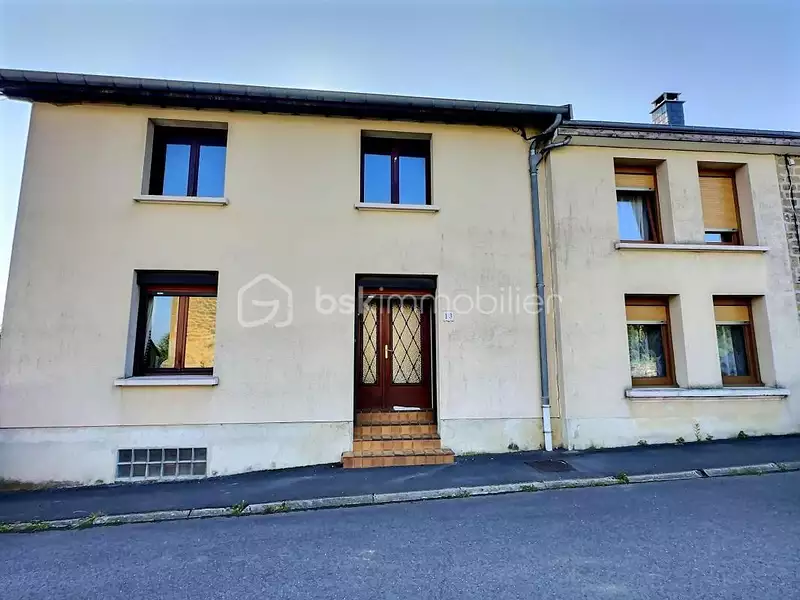 Maison, 176 m²