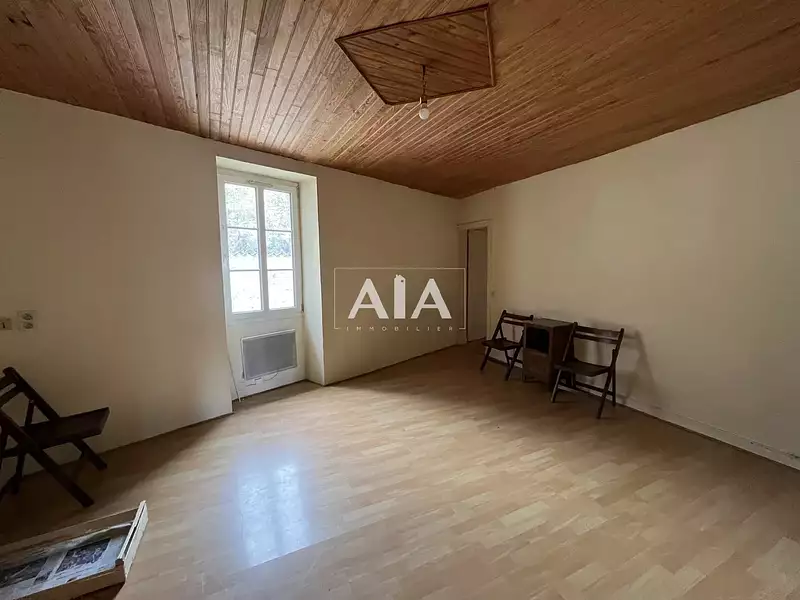 Immeuble, 155 m²