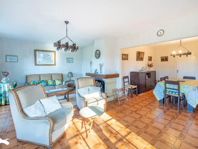 Maison, 141 m²