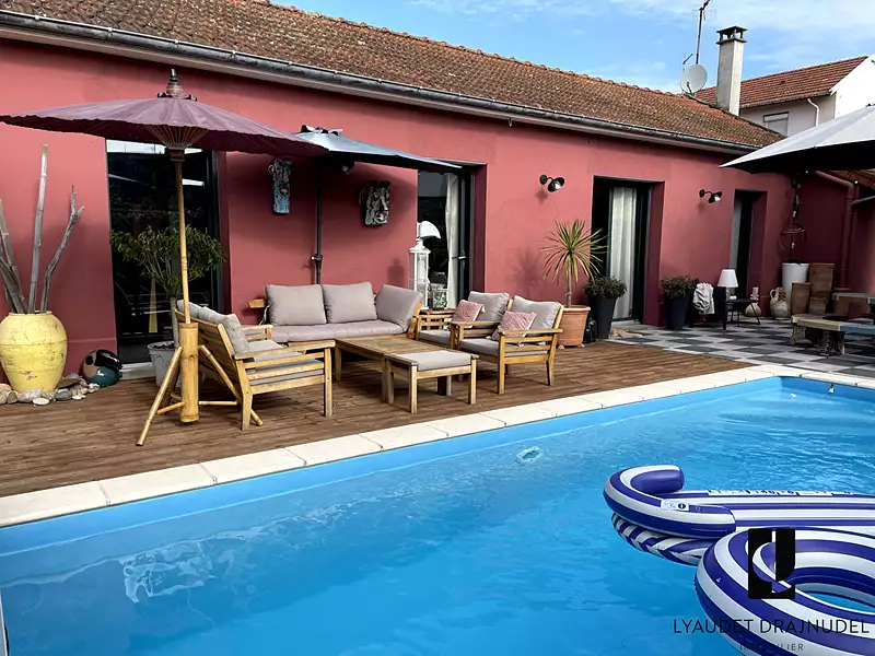 Maison, 187 m²