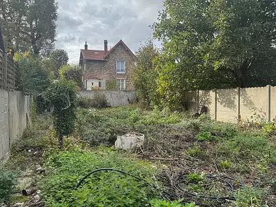 Terrain, 280 m²
