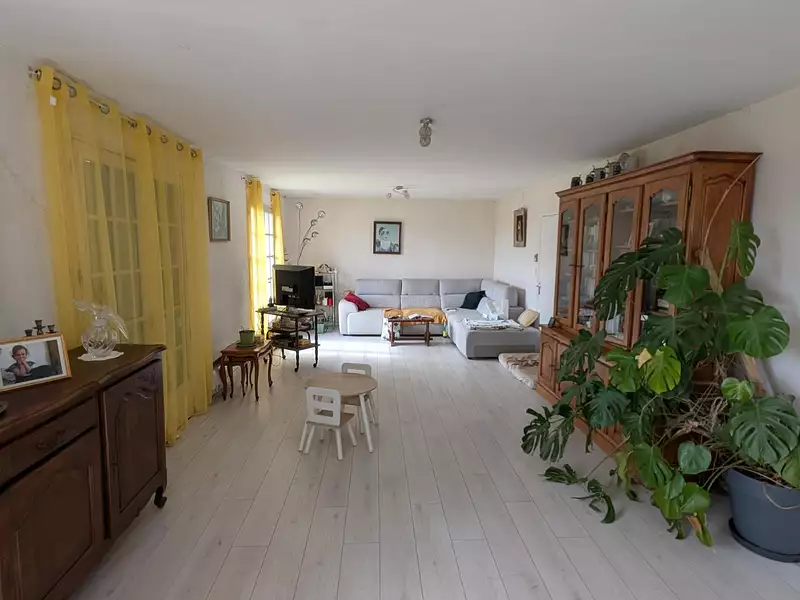 Maison, 144 m²