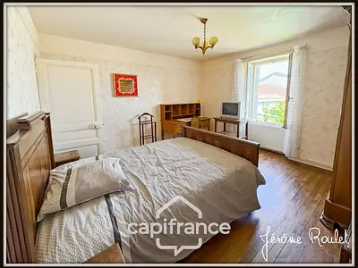 Maison, 196 m²