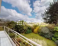 Maison, 174 m²