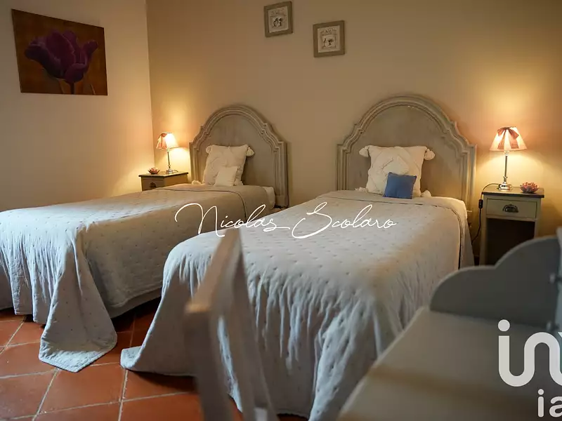 Maison, 310 m²