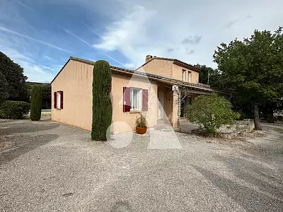 Maison, 121,74 m²