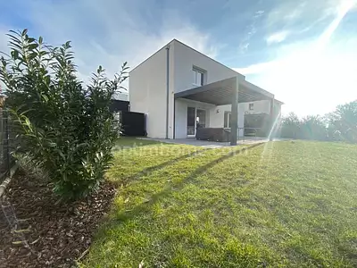 Maison, 136 m²