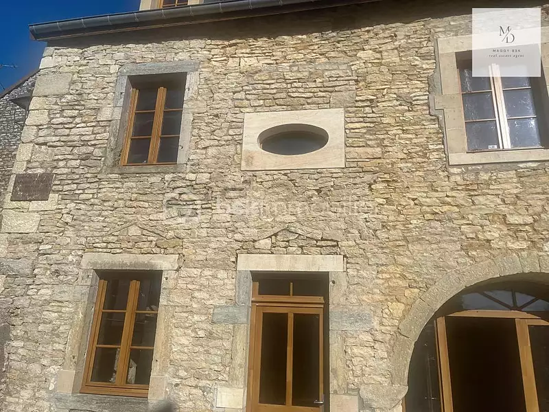 Maison, 300 m²