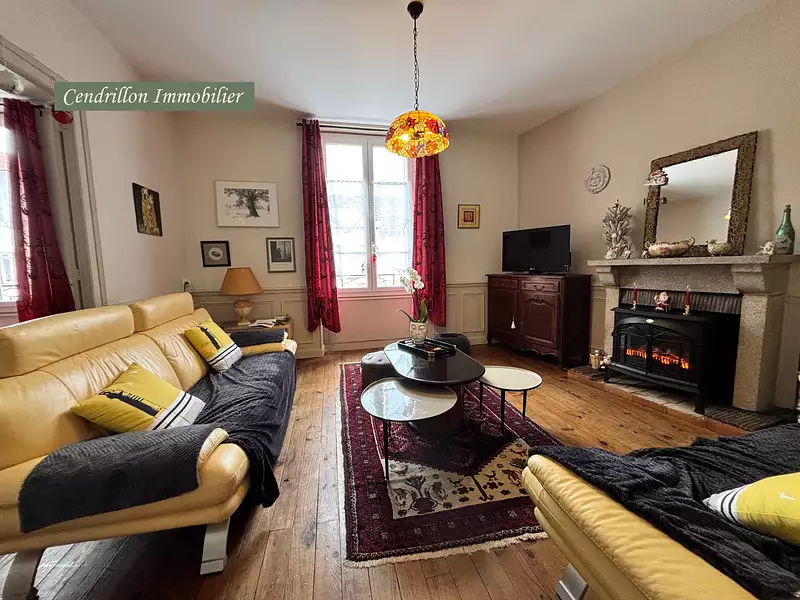 Immeuble, 350 m²