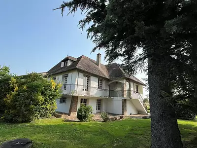 Maison, 256 m²