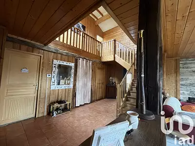 Maison, 215 m²