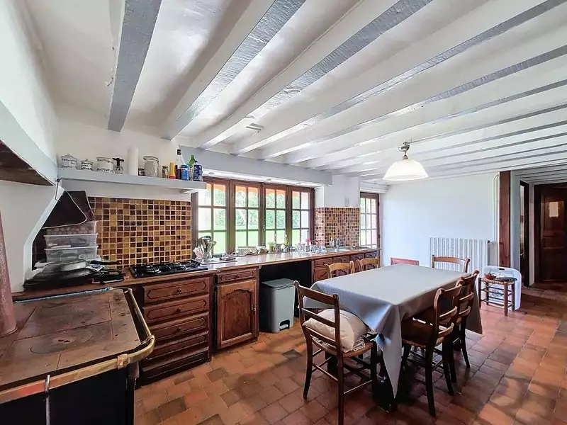 Maison, 360 m²
