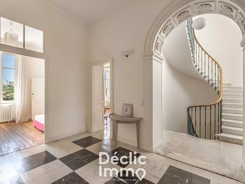 Maison, 484 m²