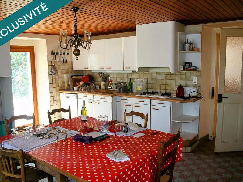 Maison, 558 m²